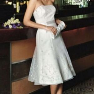 🆕️ galina • ivory beaded strapless wedding dress and veil